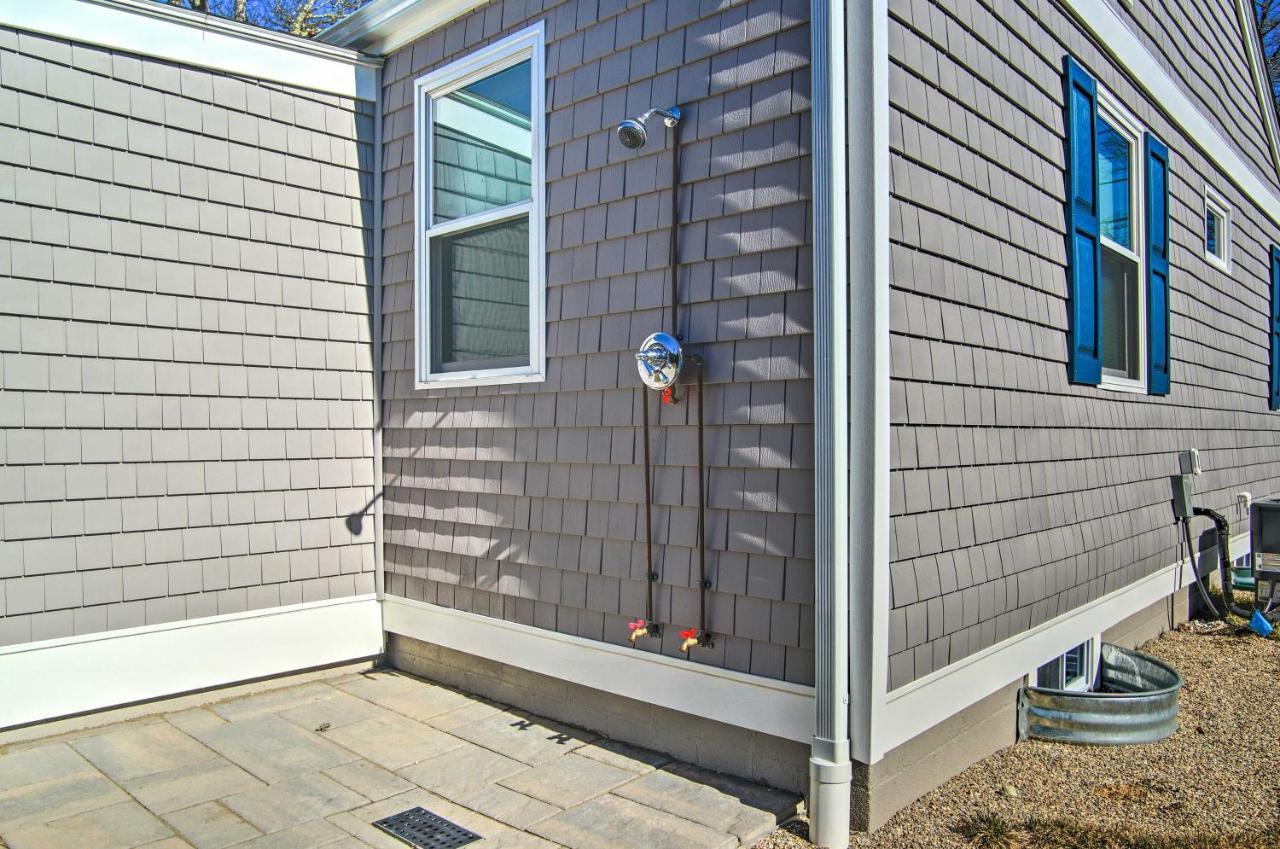 Updated Buzzards Bay Beach Cottage Walk To Shore! Борн Экстерьер фото