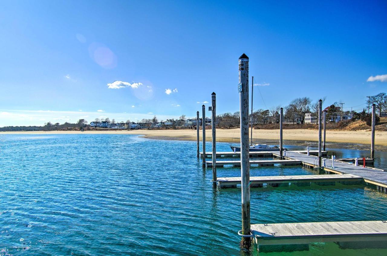 Updated Buzzards Bay Beach Cottage Walk To Shore! Борн Экстерьер фото